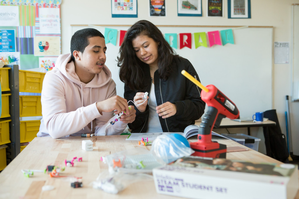 High schoolers at Capital City Public Charter School work together to assemble a circuit kit in the school’s makerspace. Photo by Allison Shelley/The Verbatim Agency for American Education: Images of Teachers and Students in Action