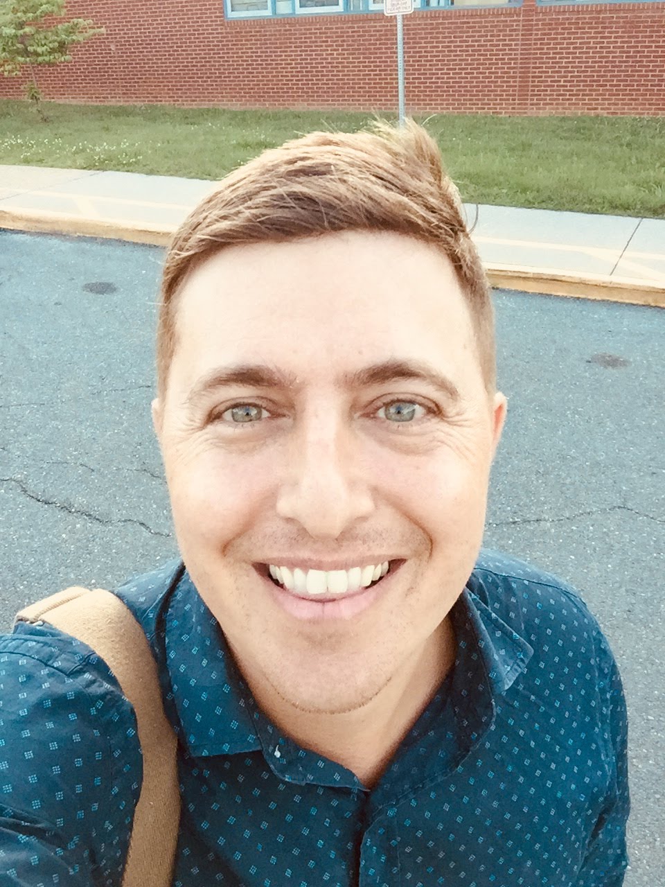 Upload your photo/bitmoji/avatar/school or district logo